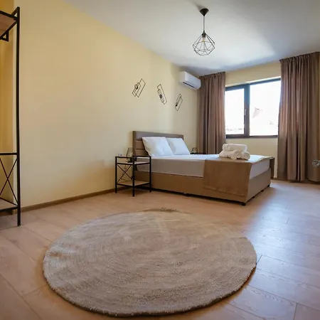 Apartamento By The River 5 *