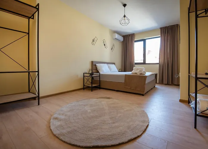 Apartamento By The River 5 *